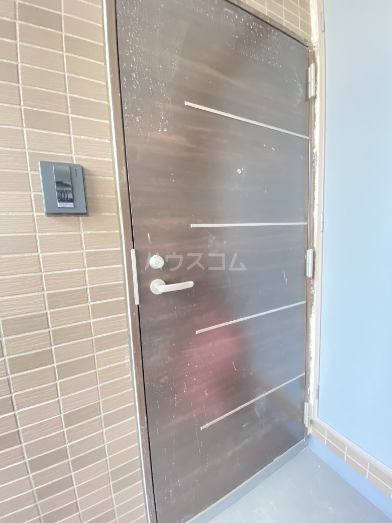 29/30 エントランス