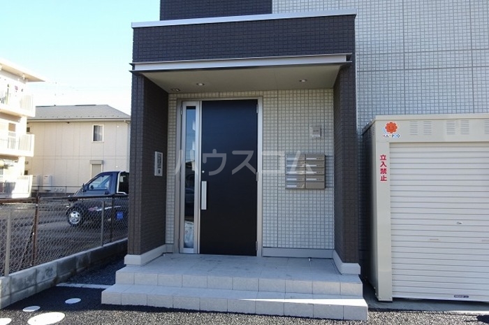 15/17 エントランス