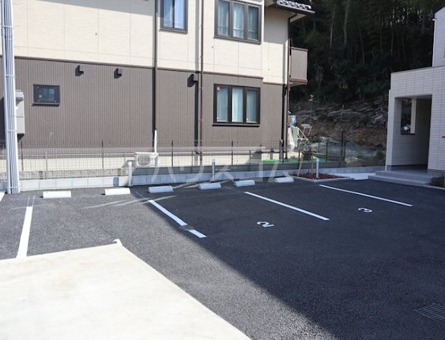 17/21 駐車場