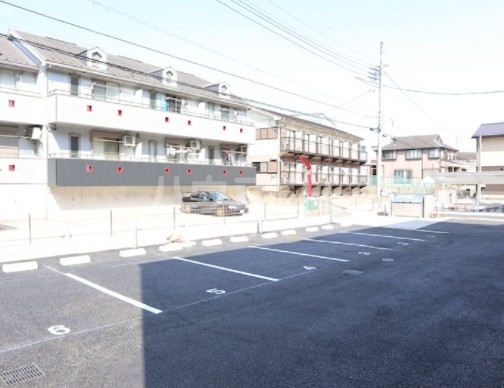 19/26 駐車場