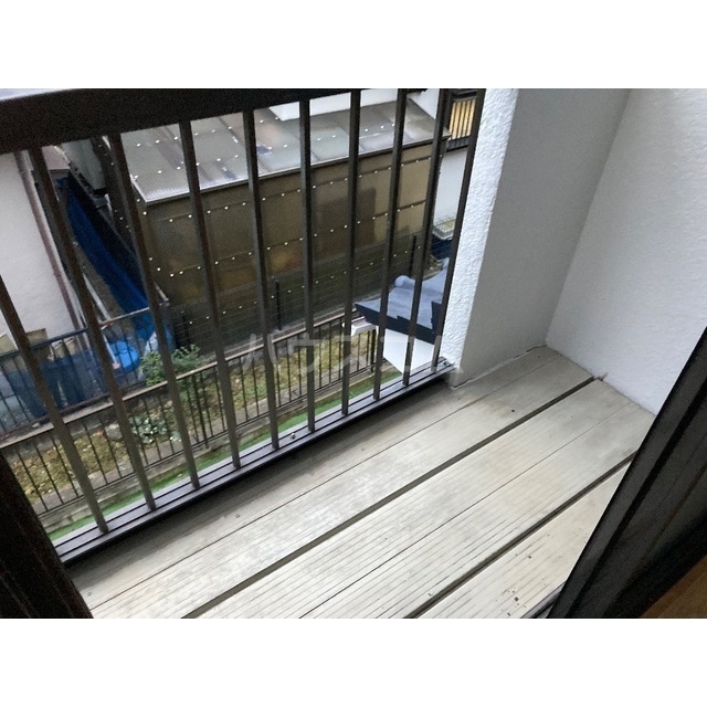 17/28 バルコニー