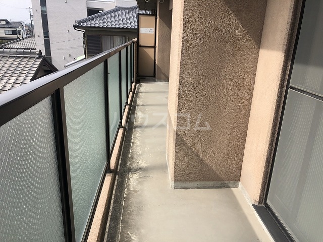 17/30 バルコニー