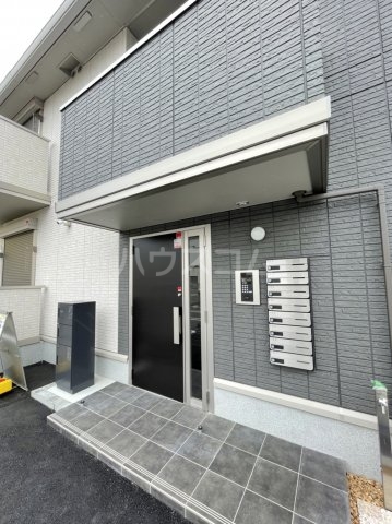 21/29 エントランス