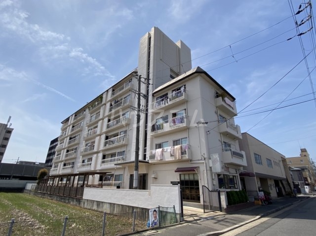 2/30 外観