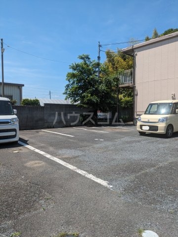 14/17 駐車場