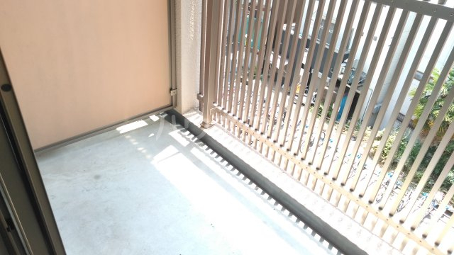 19/30 バルコニー