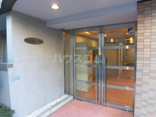 15/19 エントランス