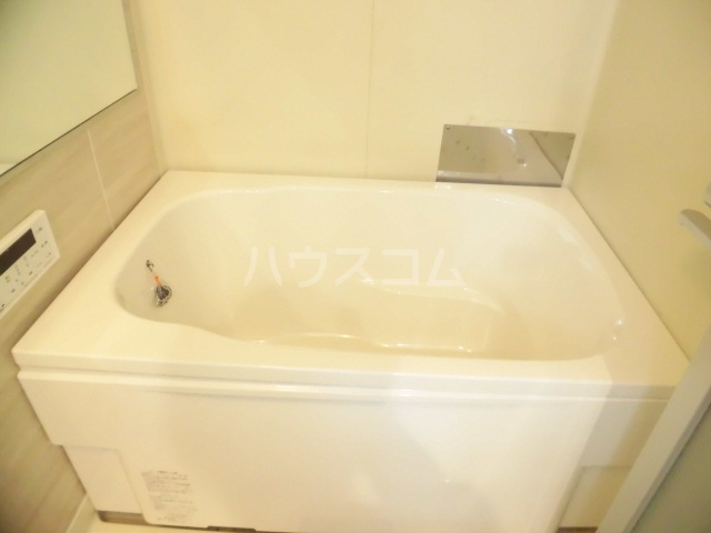 16/30 浴室