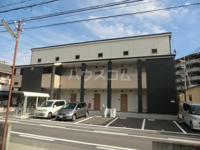 14/20 駐車場