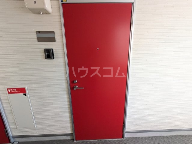 13/30 玄関