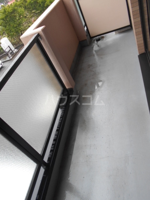16/23 バルコニー