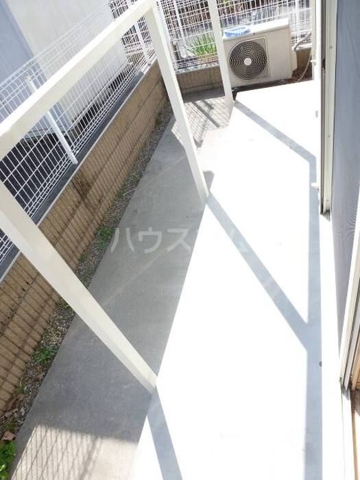 13/20 バルコニー