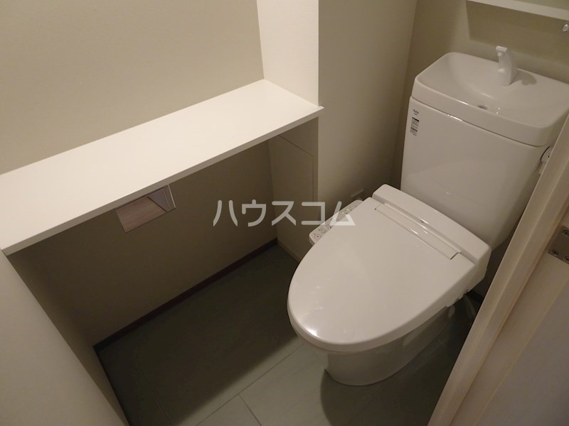 13/30 トイレ