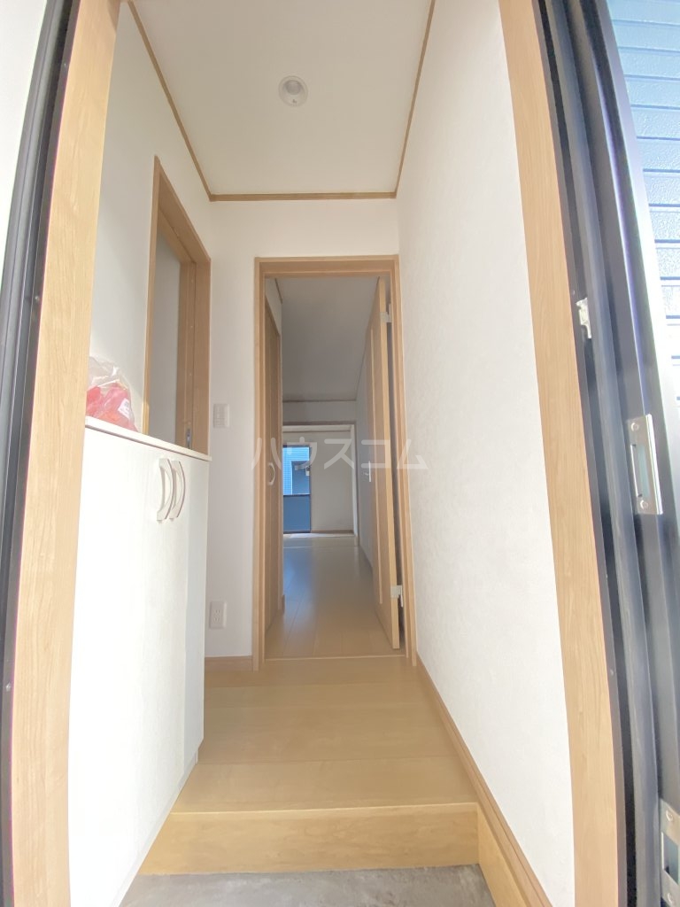 13/30 玄関