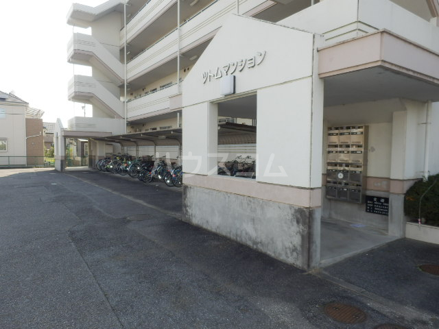 19/29 エントランス