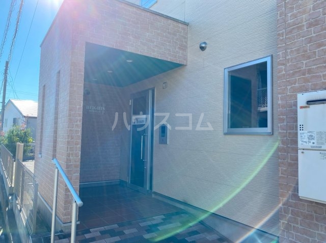 29/30 エントランス