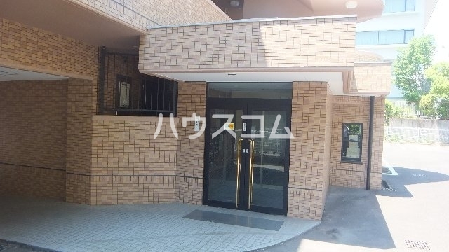 13/20 エントランス