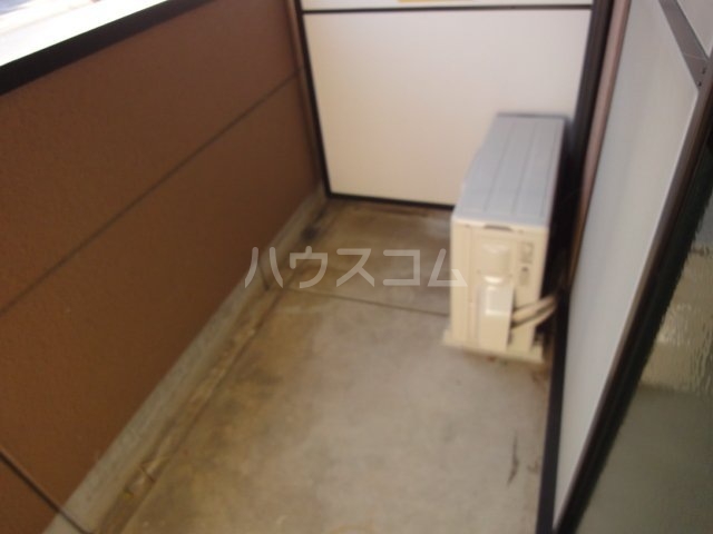 16/25 バルコニー