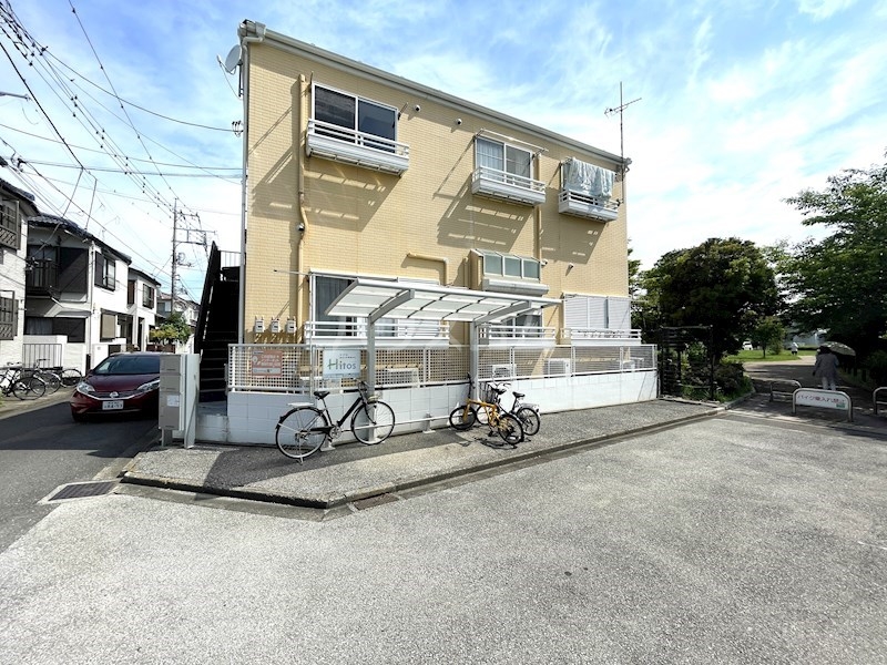 17/27 エントランス