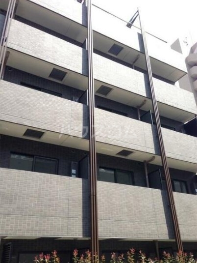 14/15 エントランス