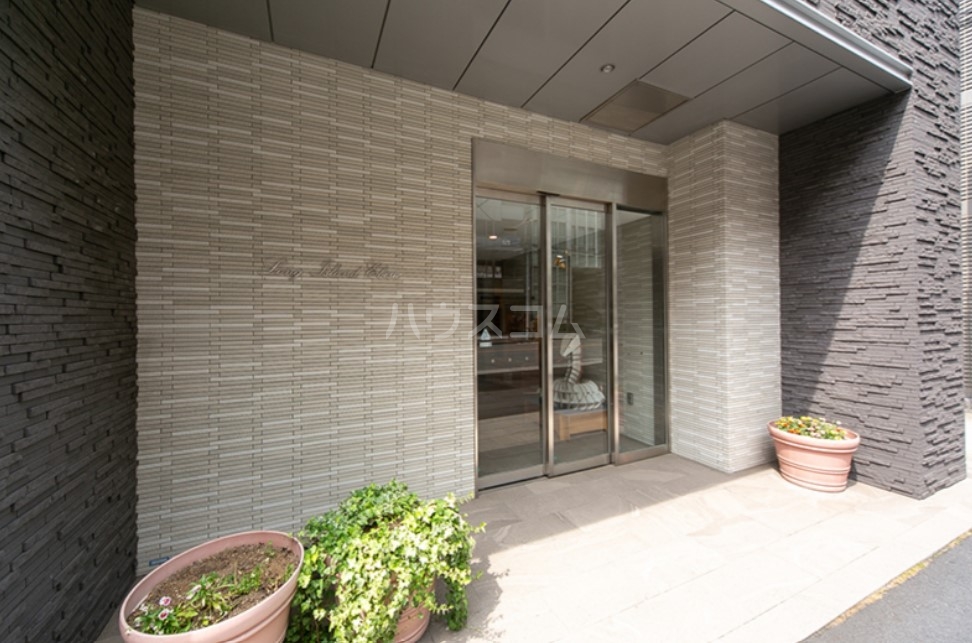 14/22 エントランス