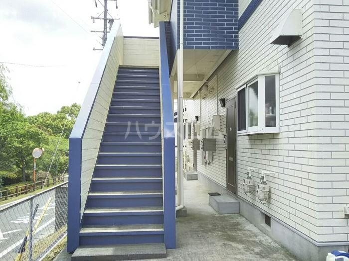 20/24 エントランス