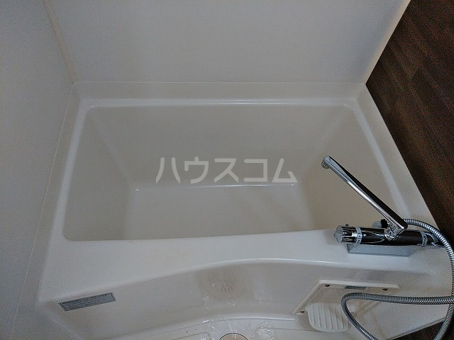 16/30 浴室