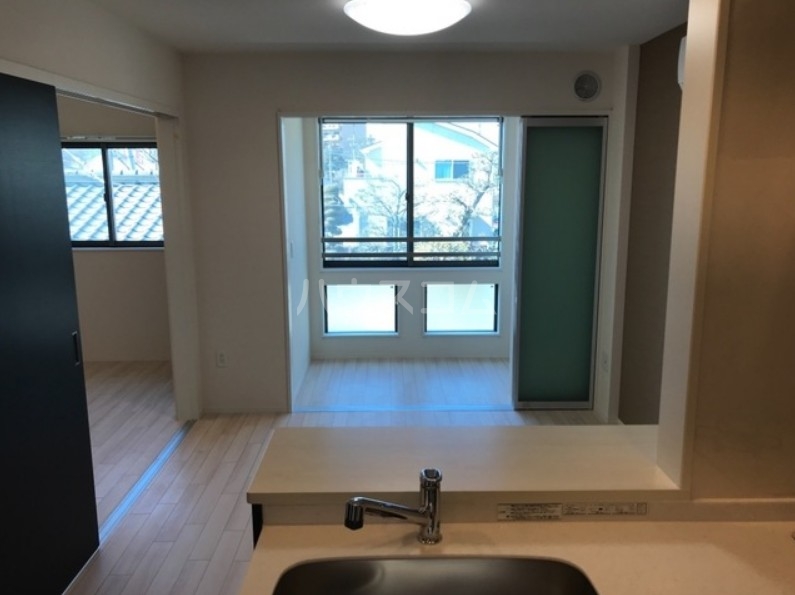 21/30 バルコニー