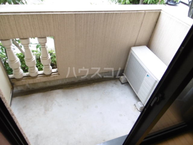 15/18 バルコニー