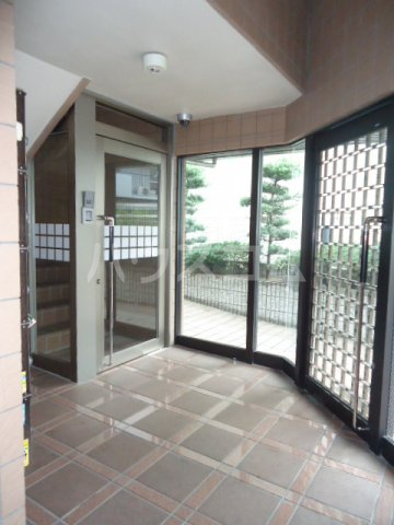 20/24 エントランス