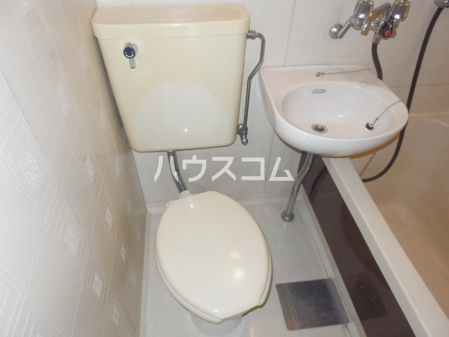 16/30 トイレ