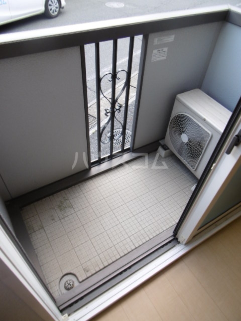 19/23 バルコニー