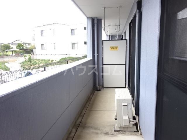 18/30 バルコニー