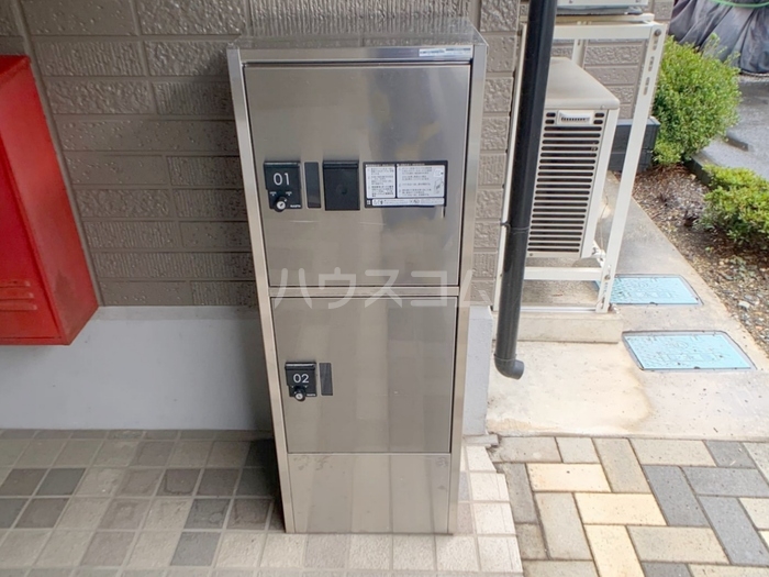 19/28 エントランス