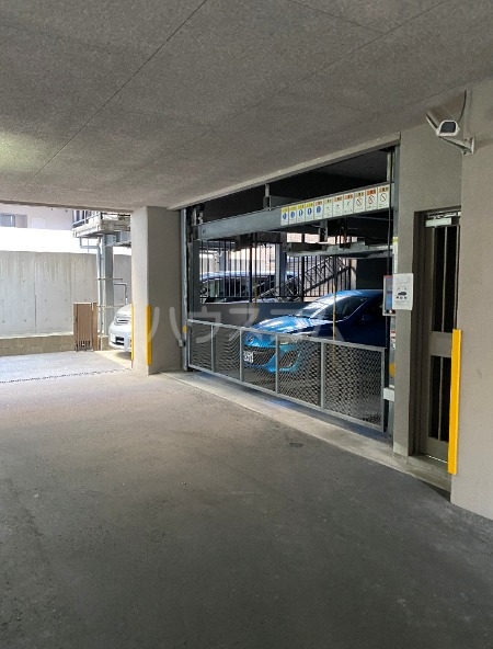 25/30 駐車場