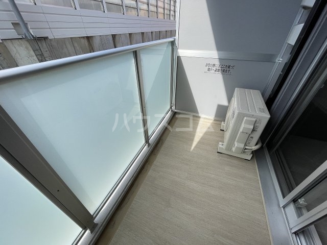 21/30 バルコニー