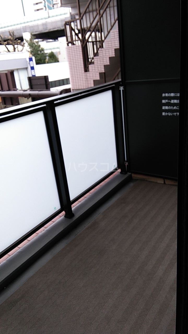 13/30 バルコニー