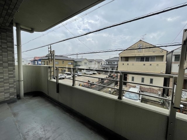 19/30 バルコニー