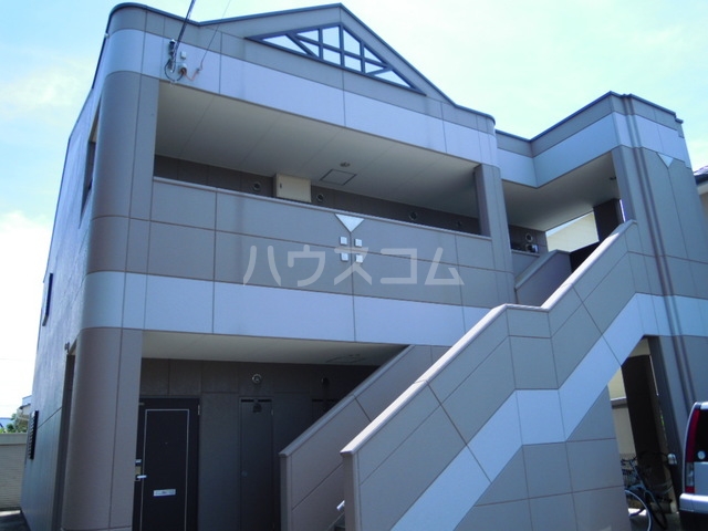 21/29 エントランス