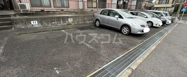 24/30 駐車場