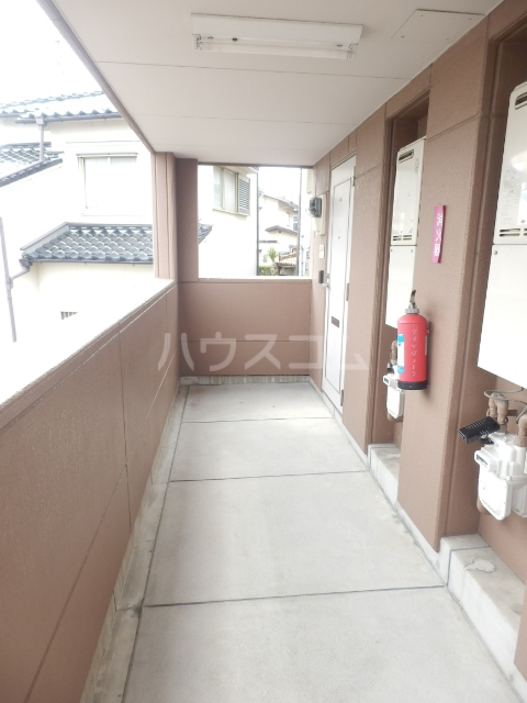 15/20 エントランス