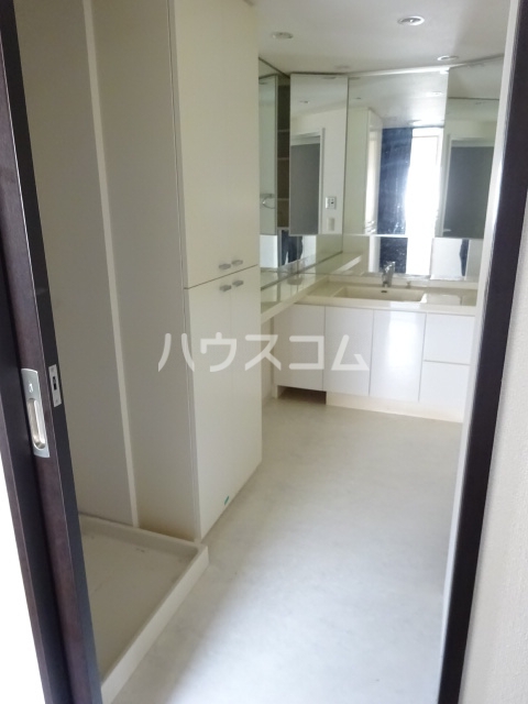 19/30 洗面