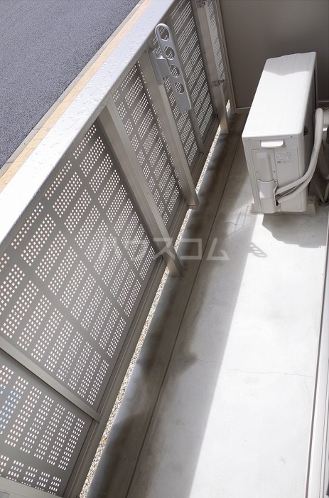 17/30 バルコニー