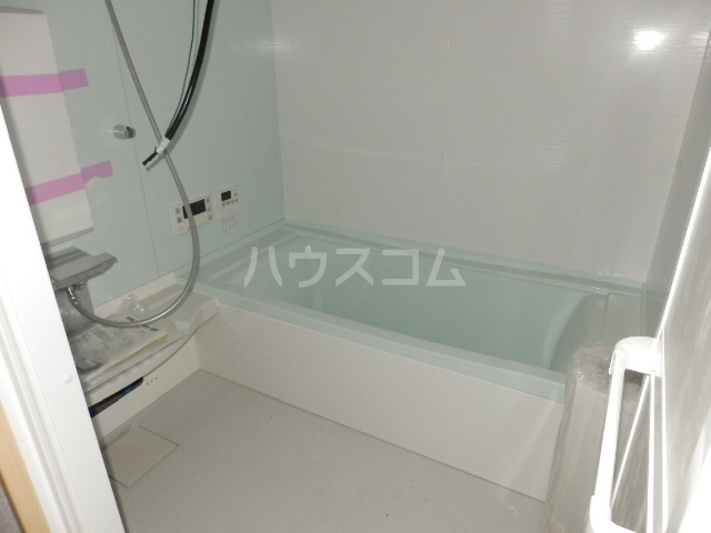 14/30 浴室