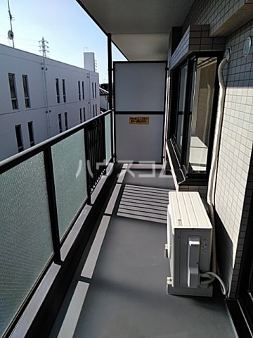 23/30 バルコニー