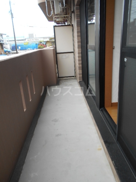 16/24 バルコニー