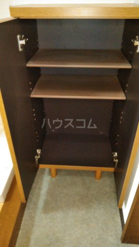 16/26 エントランス