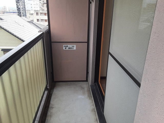 14/28 バルコニー