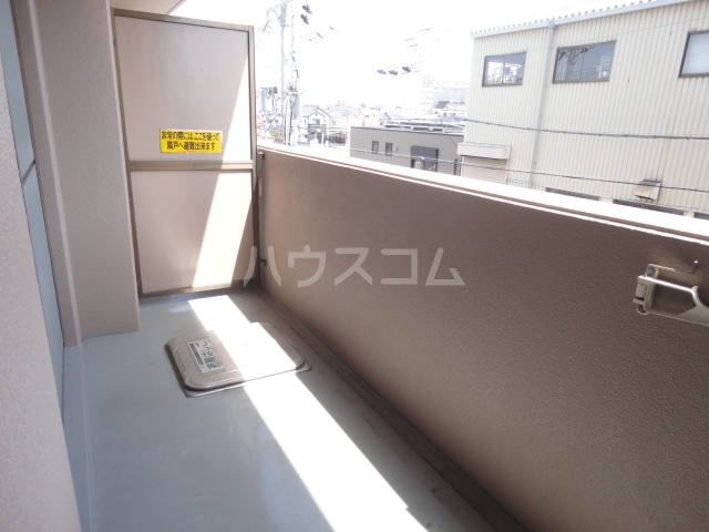 15/23 バルコニー