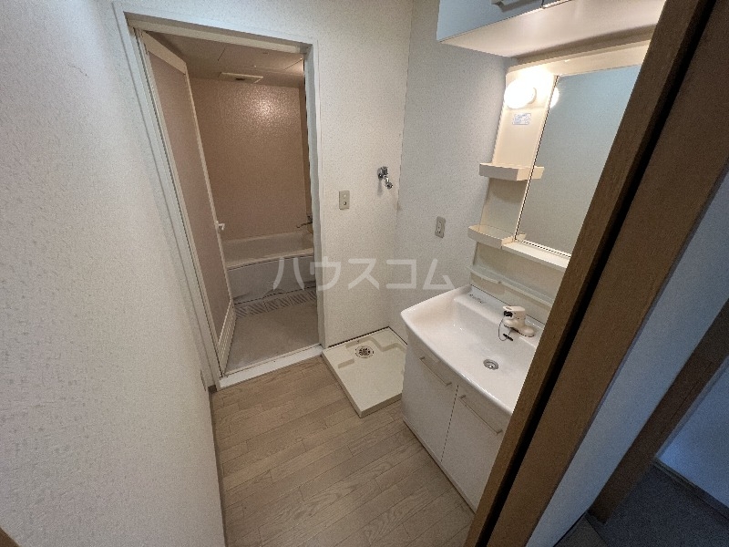 13/30 洗面